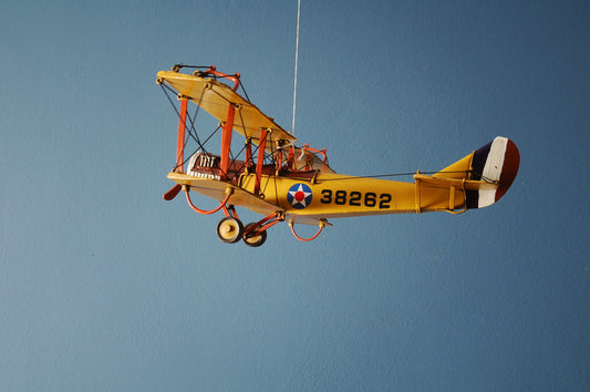 1918 Yellow Curtiss JN-4 1:24