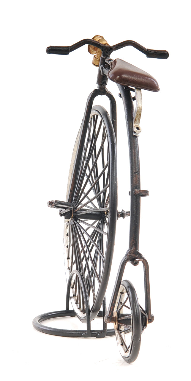 1870 The High Wheeler -Penny Farthing