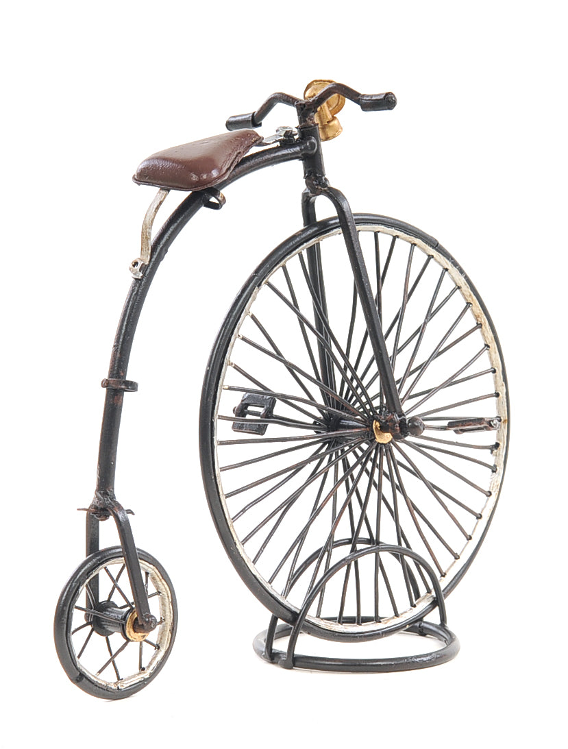 1870 The High Wheeler -Penny Farthing