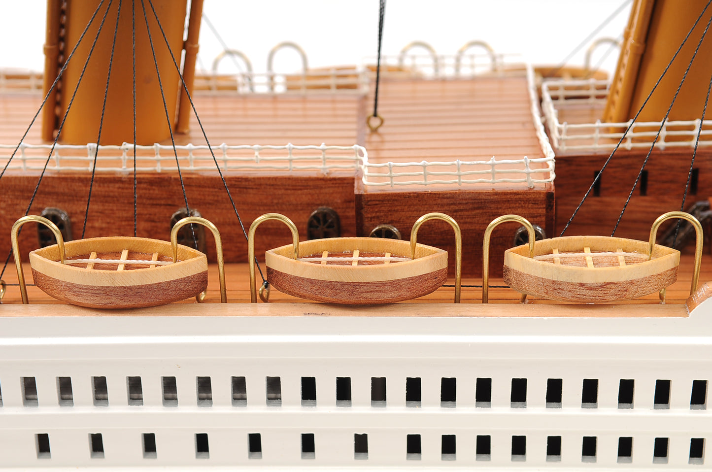 RMS Titanic British Ocean Liner Model Ship