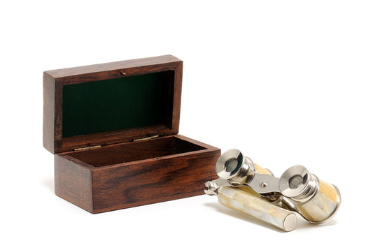 Opera Binocular glasses with MOP in wood box